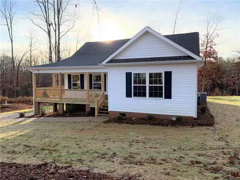 415 Bolding Rd, Pickens, SC 29671 photo 28
