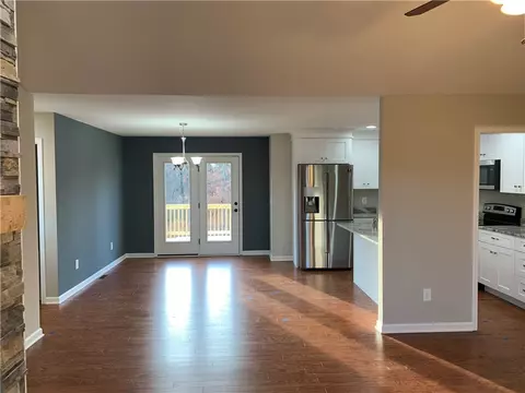 415 Bolding Rd, Pickens, SC 29671 photo 8