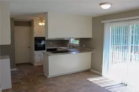 622 Anthony Rd, Easley, SC 29640 photo 4