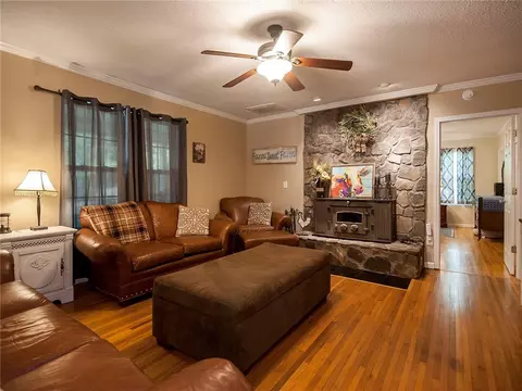 162 Pug Dr, Easley, SC 29642 photo 4