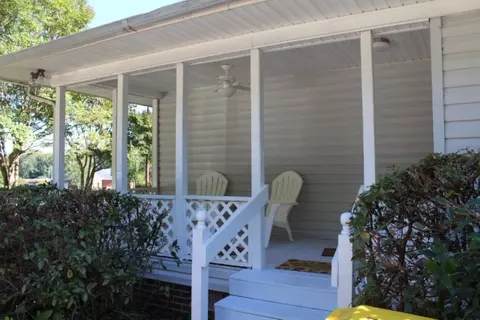 128 Sunset Dr, Belton, SC 29627 photo 2