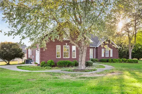 110 Lockaby Rd, Pelzer, SC 29669 photo 6