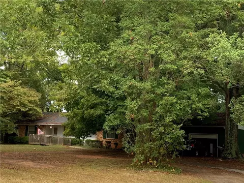 9781 Augusta Rd, Pelzer, SC 29669 photo 4