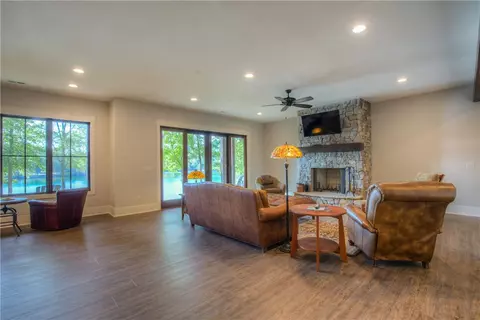 248 Featherstone Dr, Sunset, SC 29685 photo 38