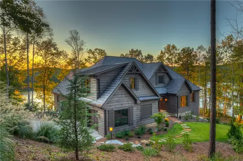 248 Featherstone Dr, Sunset, SC 29685 photo 1
