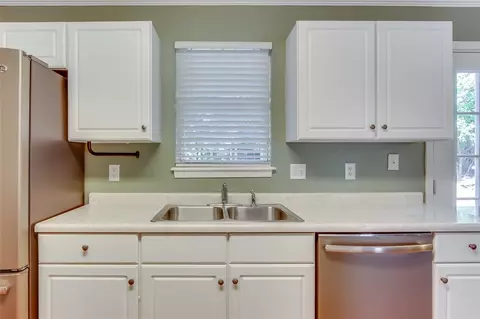 112 Stone Ter, Central, SC 29630 photo 14