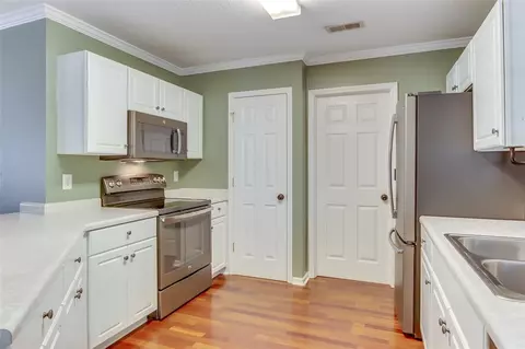 112 Stone Ter, Central, SC 29630 photo 17