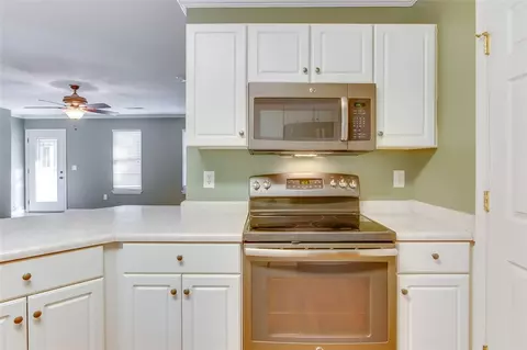 112 Stone Ter, Central, SC 29630 photo 16
