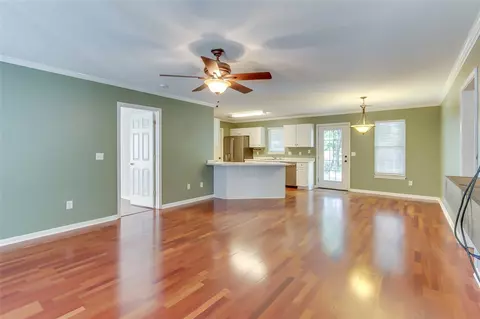 112 Stone Ter, Central, SC 29630 photo 5