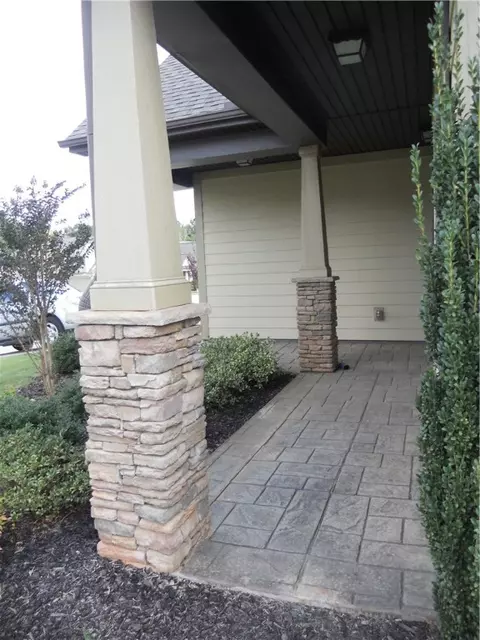311 Gallagher Trce, Easley, SC 29642 photo 2
