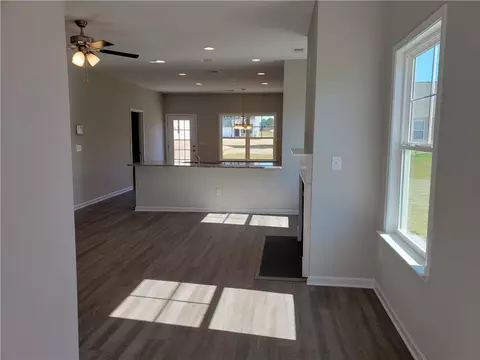 112 Printers St, Pendleton, SC 29670 photo 2