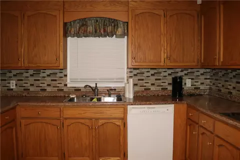 19 Diane Ave, Pelzer, SC 29669 photo 9