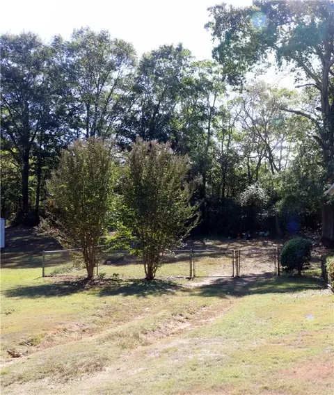 19 Diane Ave, Pelzer, SC 29669 photo 2