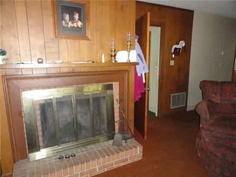 423 Brook Forest Dr, Anderson, SC 29621 photo 5