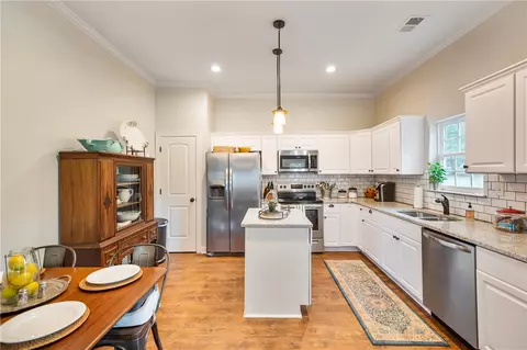110 W Hampton Ave, Honea Path, SC 29654 photo 13