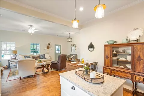 110 W Hampton Ave, Honea Path, SC 29654 photo 11