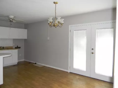 1306 Oak Dr, Pendleton, SC 29670 photo 5