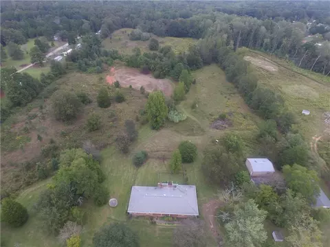 100 Capell Dr, Pelzer, SC 29669 photo 3