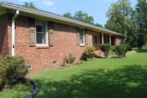 100 Capell Dr, Pelzer, SC 29669 photo 5