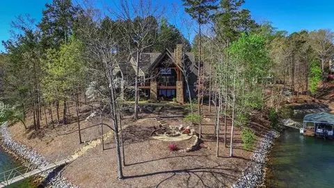 505 Rockcrest Ct, Seneca, SC 29672 photo 3