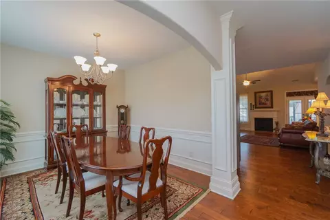 403 Big Barn Ct, Seneca, SC 29672 photo 5