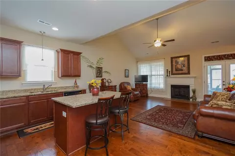 403 Big Barn Ct, Seneca, SC 29672 photo 7