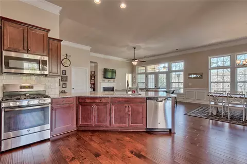 210 Buxton Ct, Easley, SC 29642 photo 8