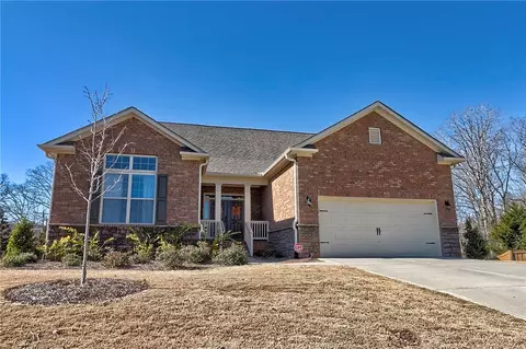 210 Buxton Ct, Easley, SC 29642 photo 1