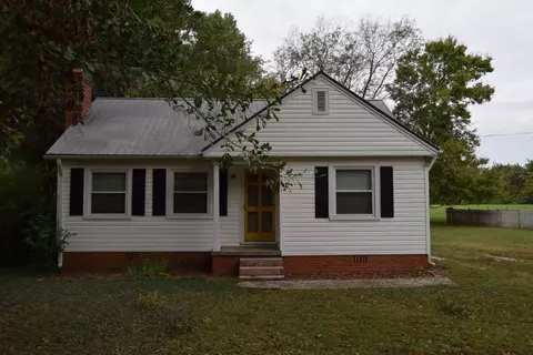 517 E Main St, Pendleton, SC 29670 photo 16