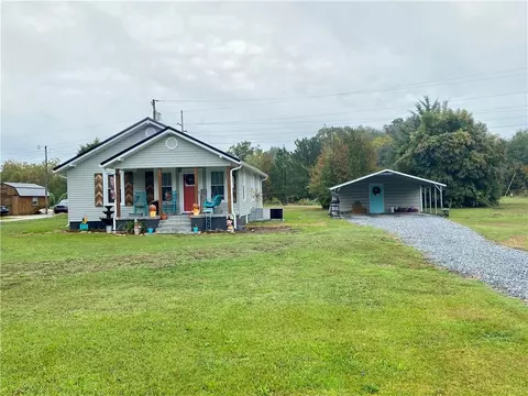 504 N Main St, Honea Path, SC 29654 photo 27