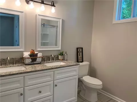 261 Cherish Dr, Easley, SC 29642 photo 7