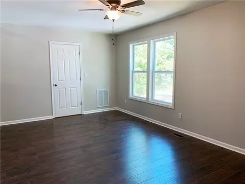 261 Cherish Dr, Easley, SC 29642 photo 6