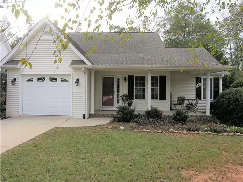 192 Grand Oak Cir, Pendleton, SC 29670 photo 1