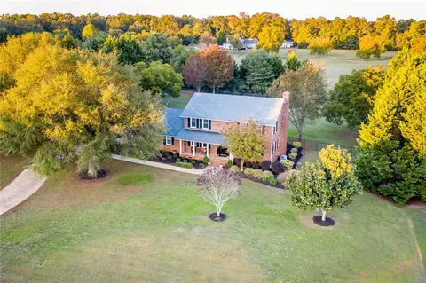 108 Welcome Ln, Pendleton, SC 29670 photo 1