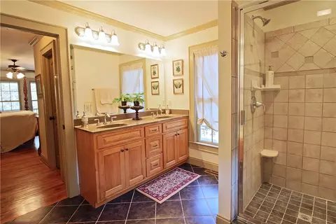 103 Bartram Trl, Central, SC 29630 photo 9