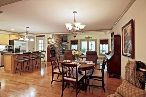 103 Bartram Trl, Central, SC 29630 photo 3
