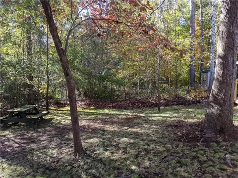 118 Loop Cir, Westminster, SC 29693 photo 4