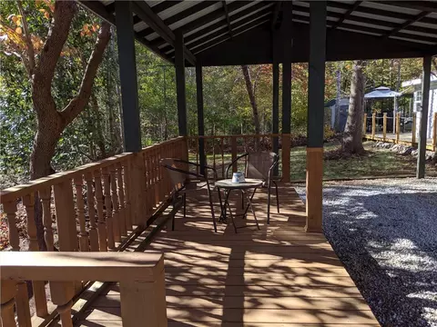 118 Loop Cir, Westminster, SC 29693 photo 9