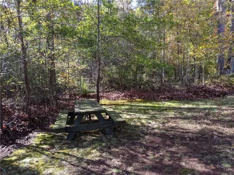 118 Loop Cir, Westminster, SC 29693 photo 6