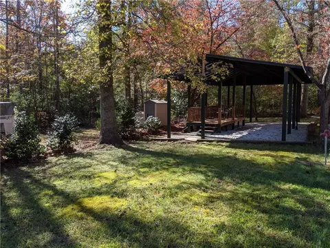 118 Loop Cir, Westminster, SC 29693 photo 2