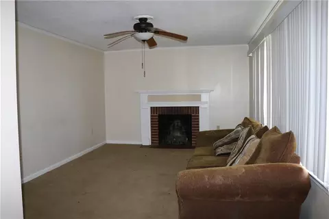 522 E Fredericks St, Anderson, SC 29621 photo 3