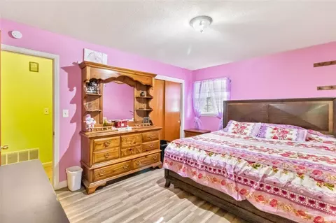 200 E Crescent Dr, Seneca, SC 29678 photo 22