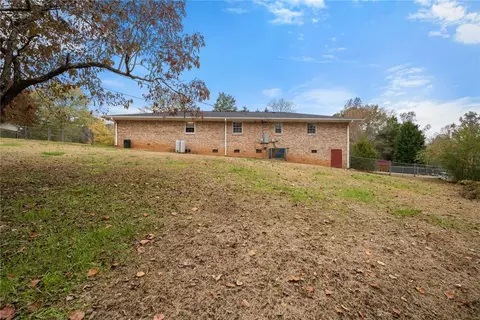 2 Melonie Dr, Williamston, SC 29697 photo 13