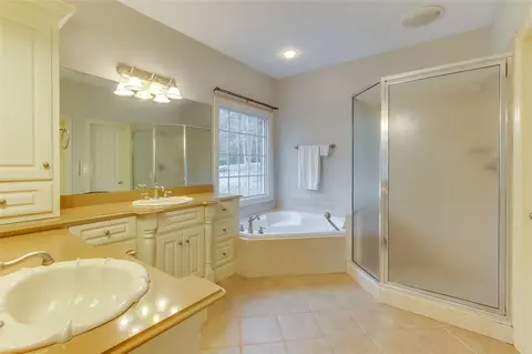 129 Stanridge Ct, Easley, SC 29640 photo 13