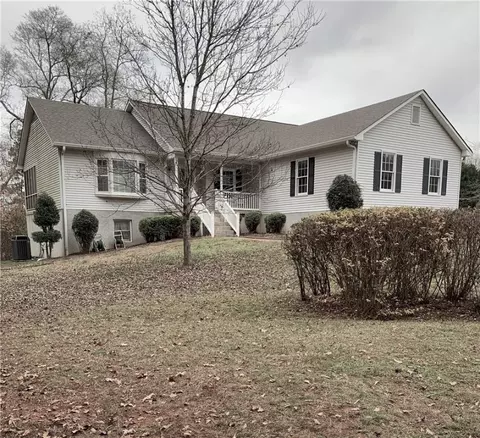 116 Century Ct, Pendleton, SC 29670 photo 2