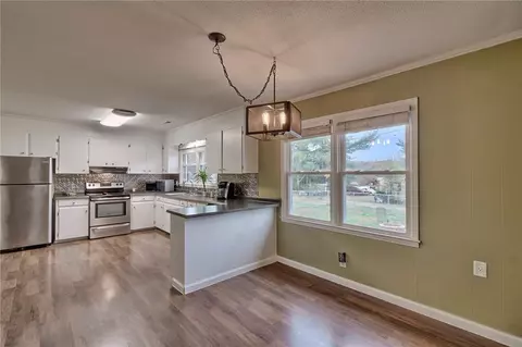 144 Rutledge St, Easley, SC 29640 photo 6