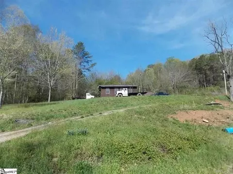 156 Chippewa Dr, Pickens, SC 29671 photo 3