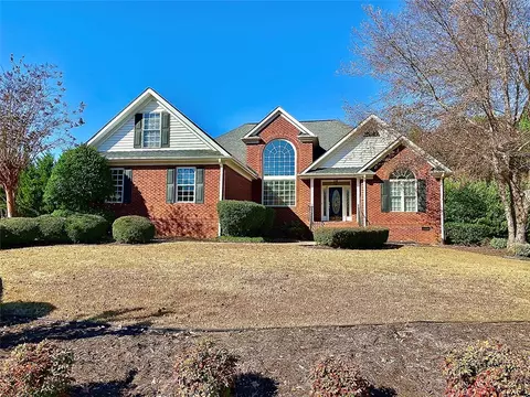 102 Ashe Ct, Easley, SC 29642 photo 1