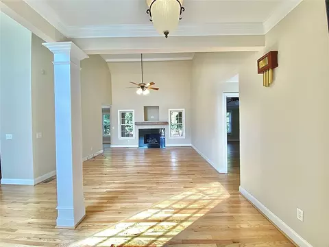 102 Ashe Ct, Easley, SC 29642 photo 3
