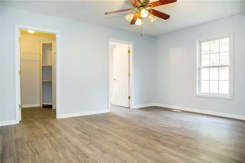 727 Pickett Post Rd, Walhalla, SC 29691 photo 10